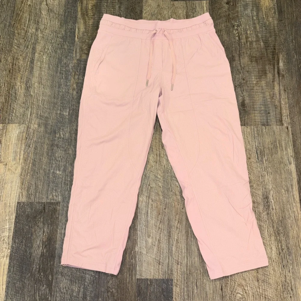 lululemon athletica blush pink leggings with logo tag